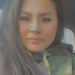 Meet your Posher, Candace